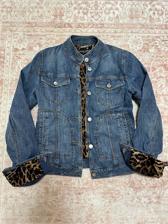 Dolce & Gabbana Jackets & Blazers - Vintage Dolce & Gabbana Jean Jacket With 🐆  Leopard Lining - Sz 40